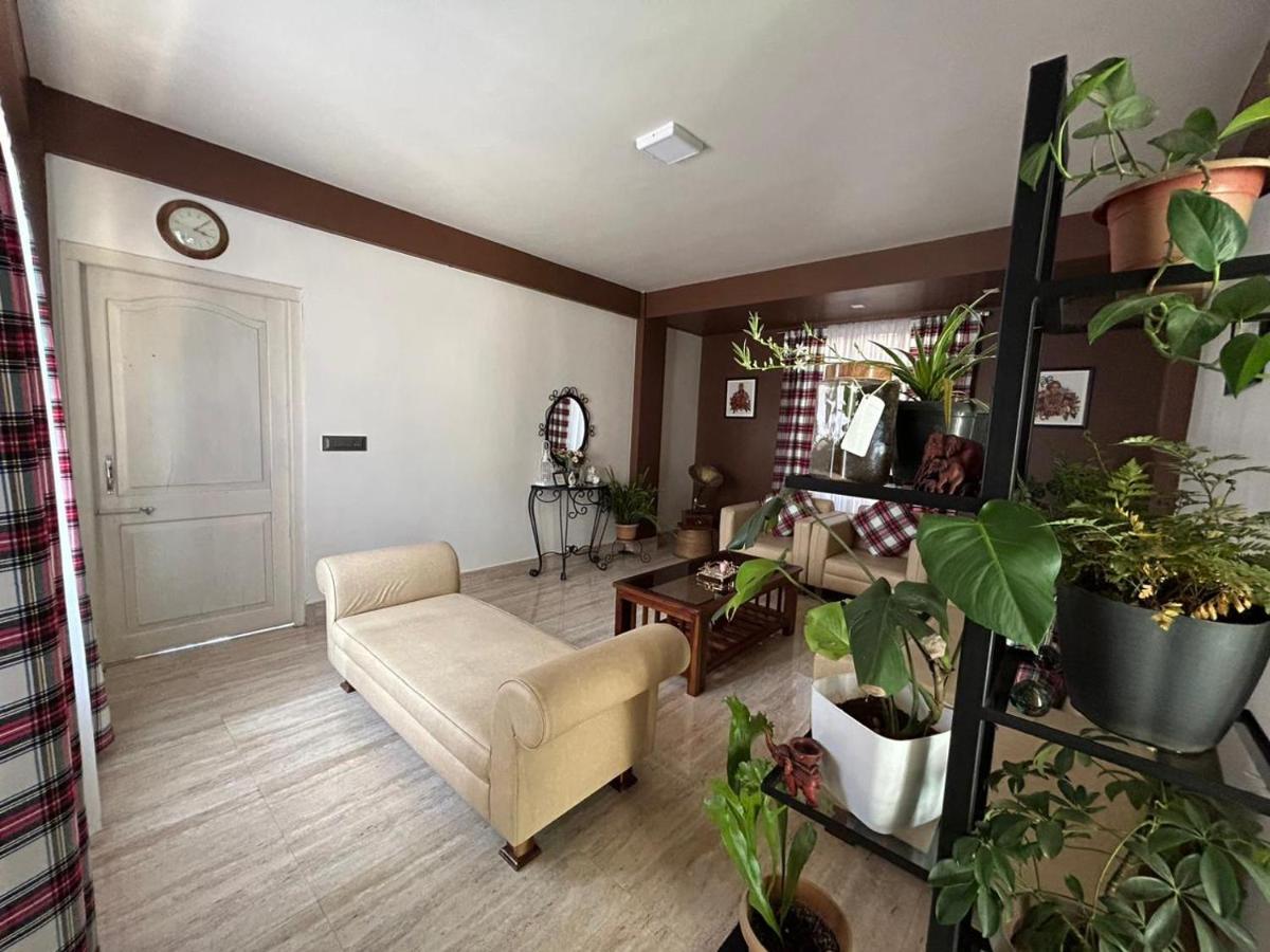 Na-U-Iaka Homestay Shillong Dış mekan fotoğraf