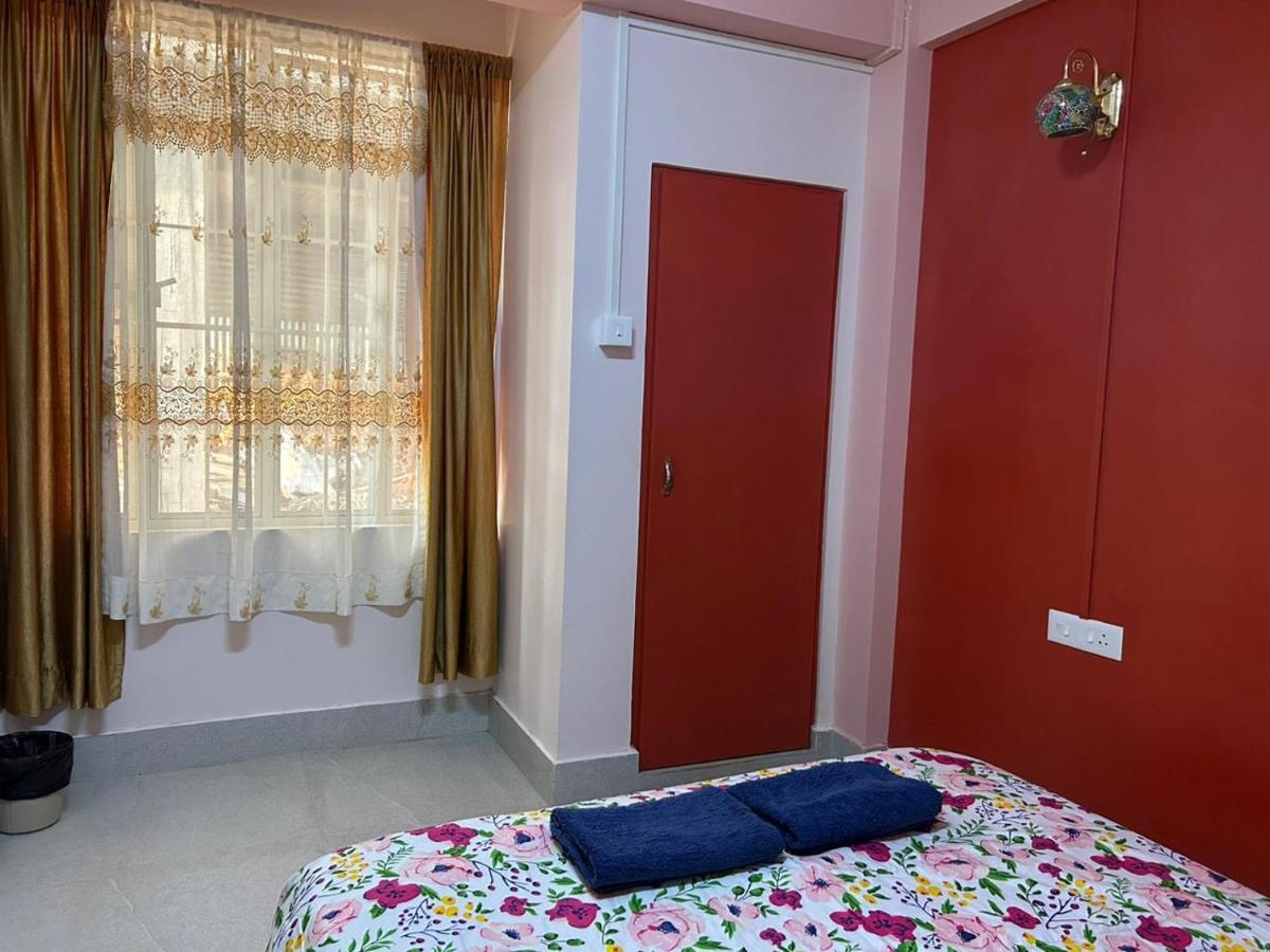 Na-U-Iaka Homestay Shillong Dış mekan fotoğraf