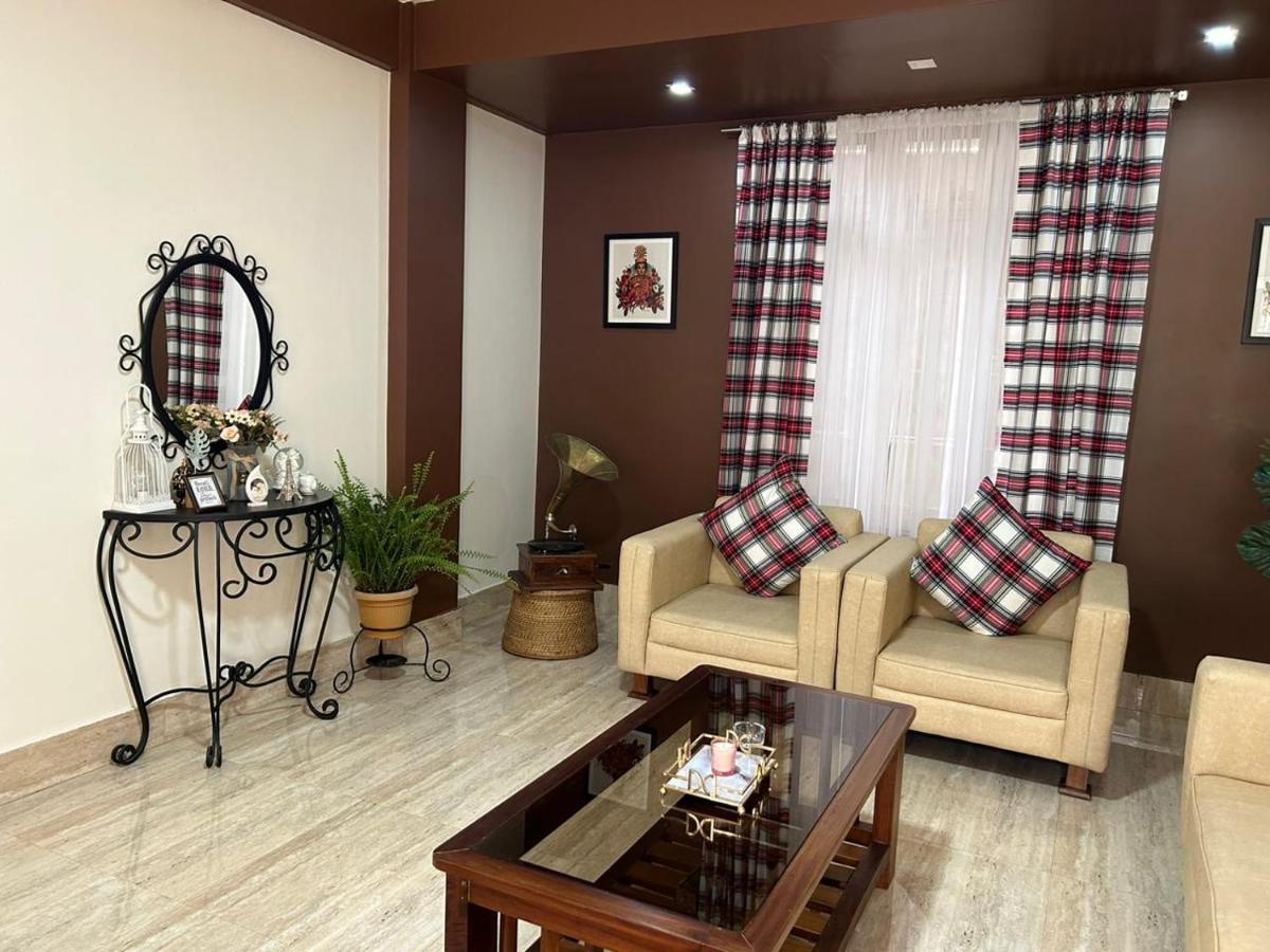 Na-U-Iaka Homestay Shillong Dış mekan fotoğraf