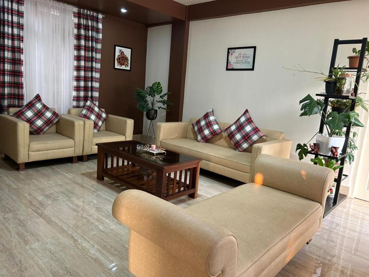 Na-U-Iaka Homestay Shillong Dış mekan fotoğraf
